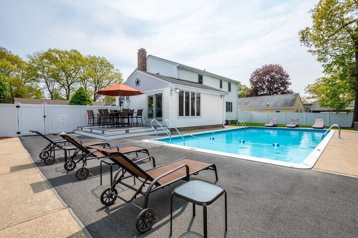 Property Photo:  62 Lillian St N  MA 02368 