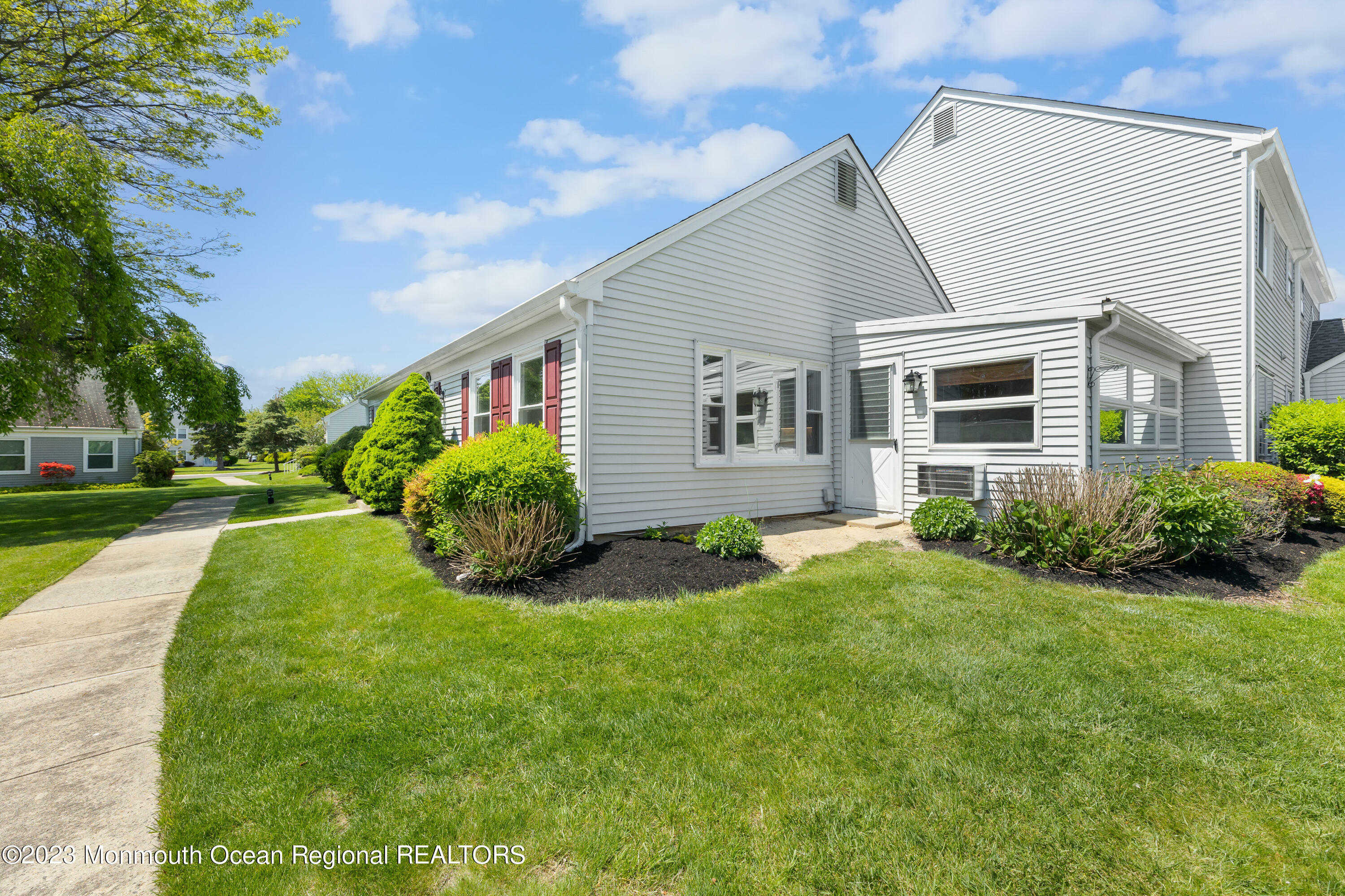 Property Photo: 593C Tilton Way NJ 08831