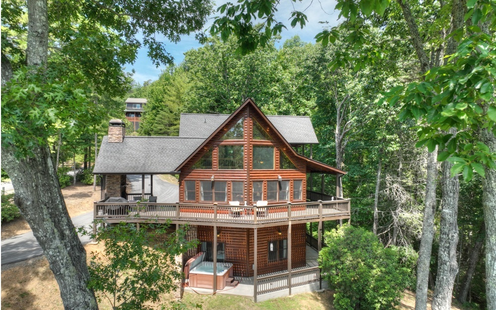 Property Photo: 295 Westwood Run GA 30541