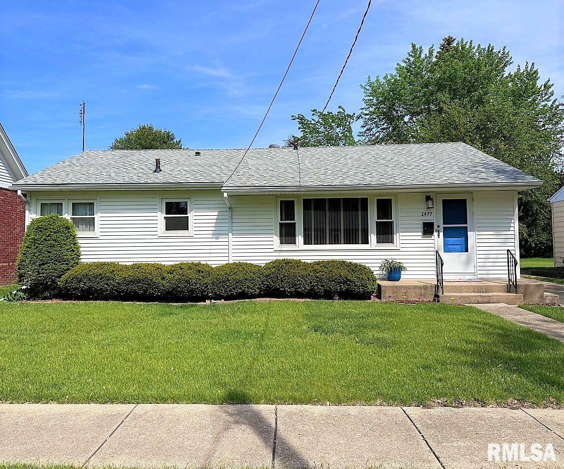 Property Photo:  1477 Florence Avenue  IL 61401 