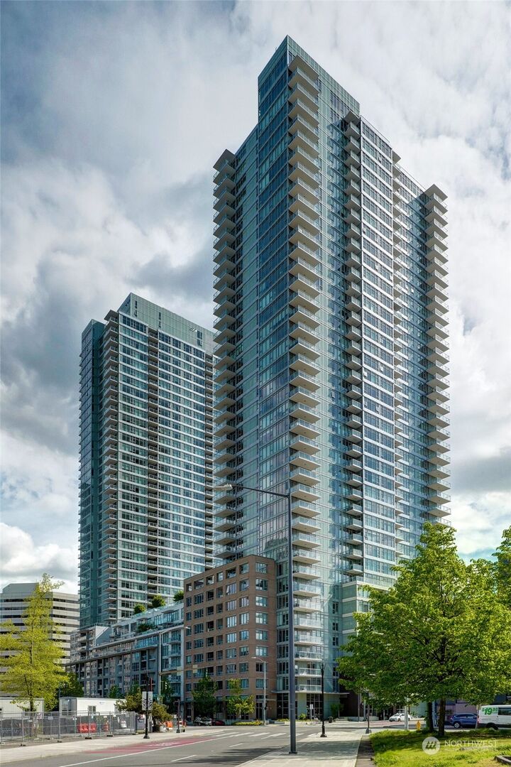 583 Battery Street 2603N  Seattle WA 98121 photo