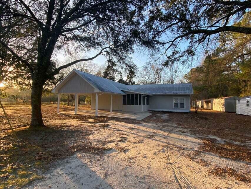 Property Photo:  21 Gloverville Lane  SC 29474 