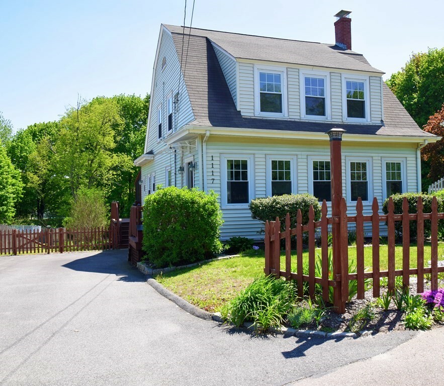 Property Photo: 1117 Pleasant St MA 02189