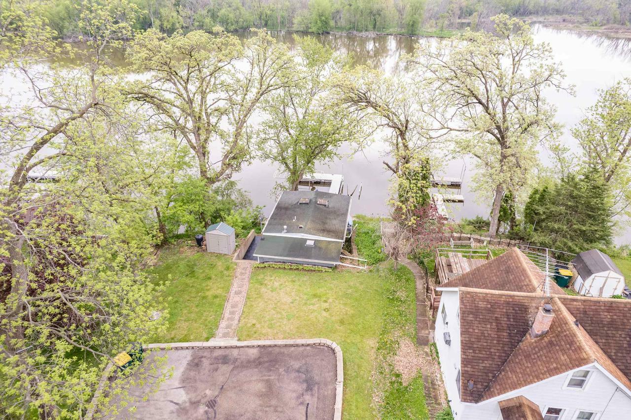 Property Photo:  9672 Badger Heights  WI 53534 