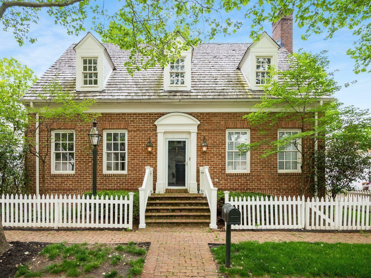 Property Photo: 4516 Queen Ann Street OH 43054