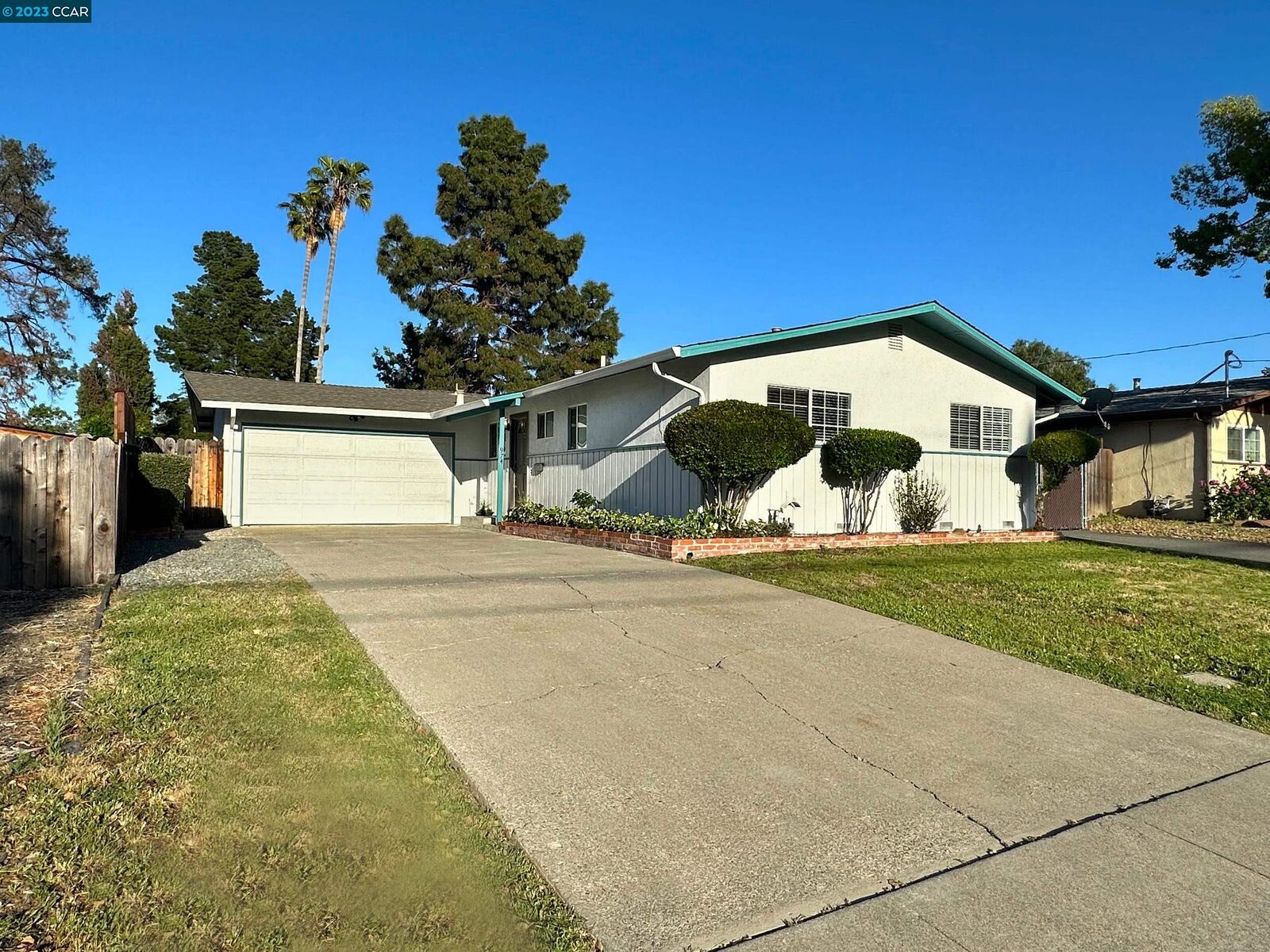 Property Photo:  974 Argenta Drive  CA 94553 