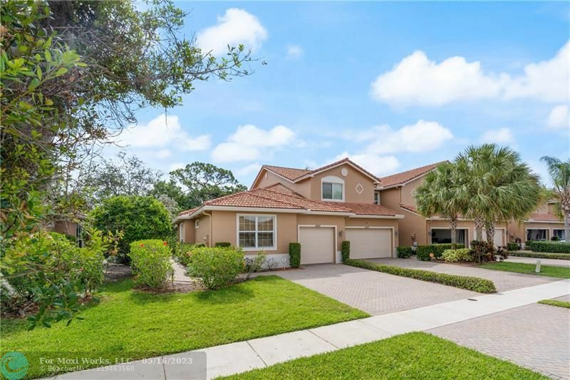 Property Photo:  4361 Colony View Dr  FL 33463 