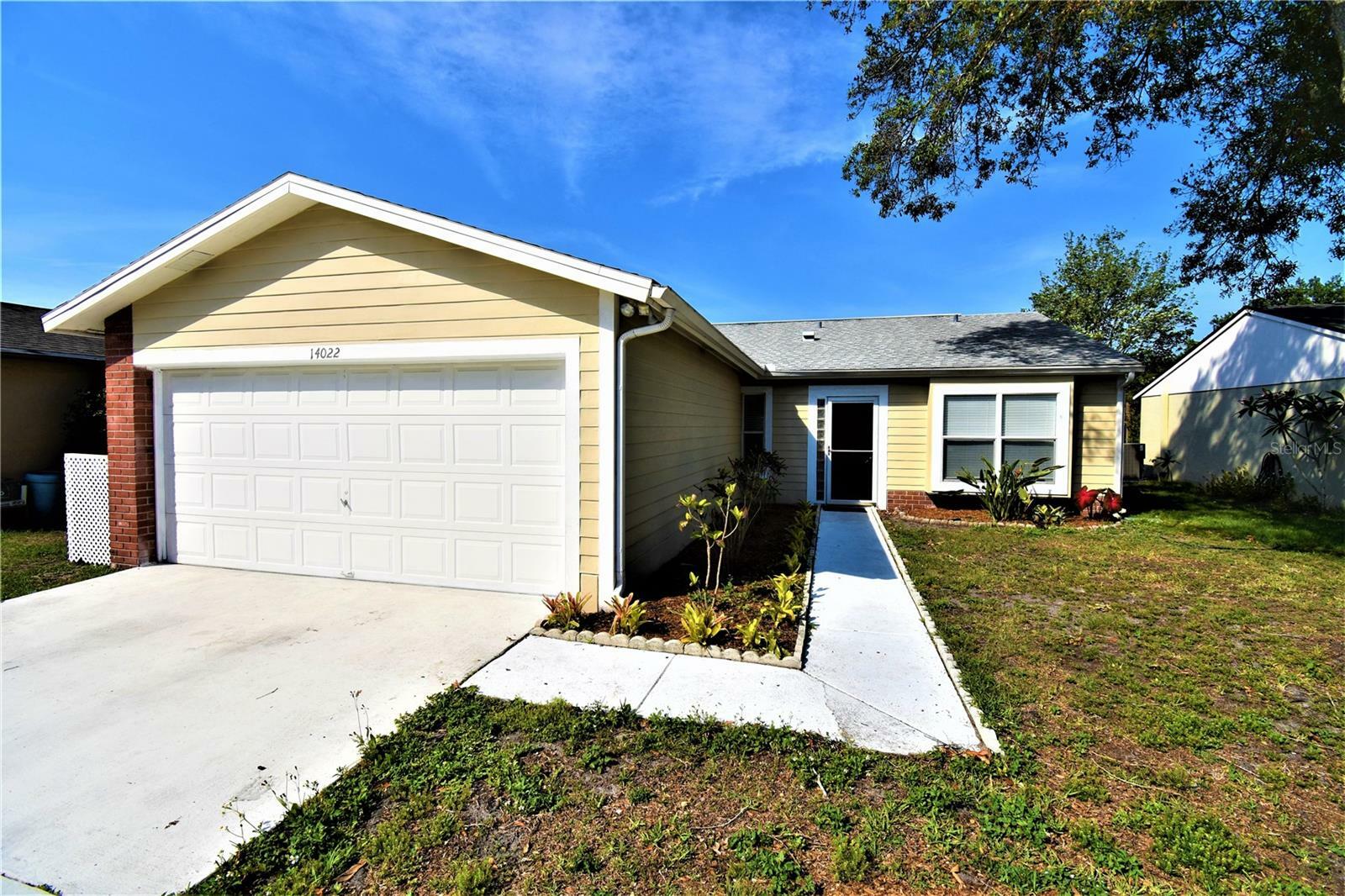 Property Photo:  14022 Citrus Pointe Drive  FL 33625 