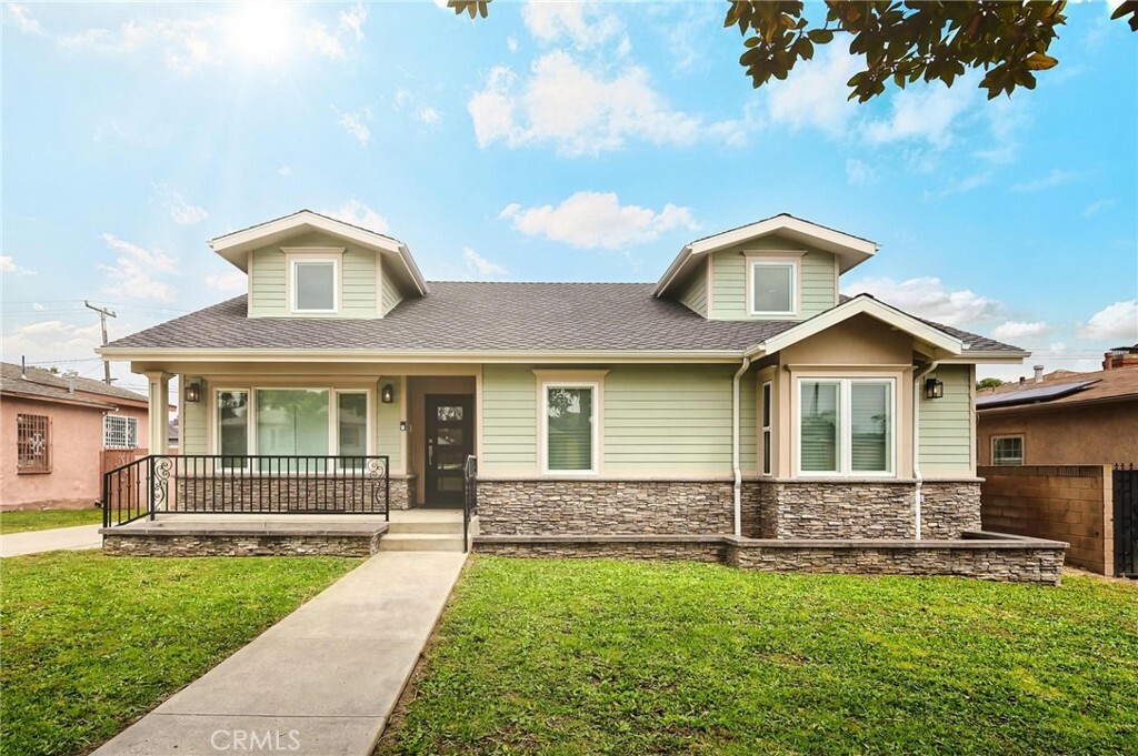 Property Photo: 9800 S 3rd Avenue CA 90305