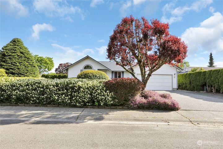 Property Photo: 729 Sauk Mountain Drive WA 98284