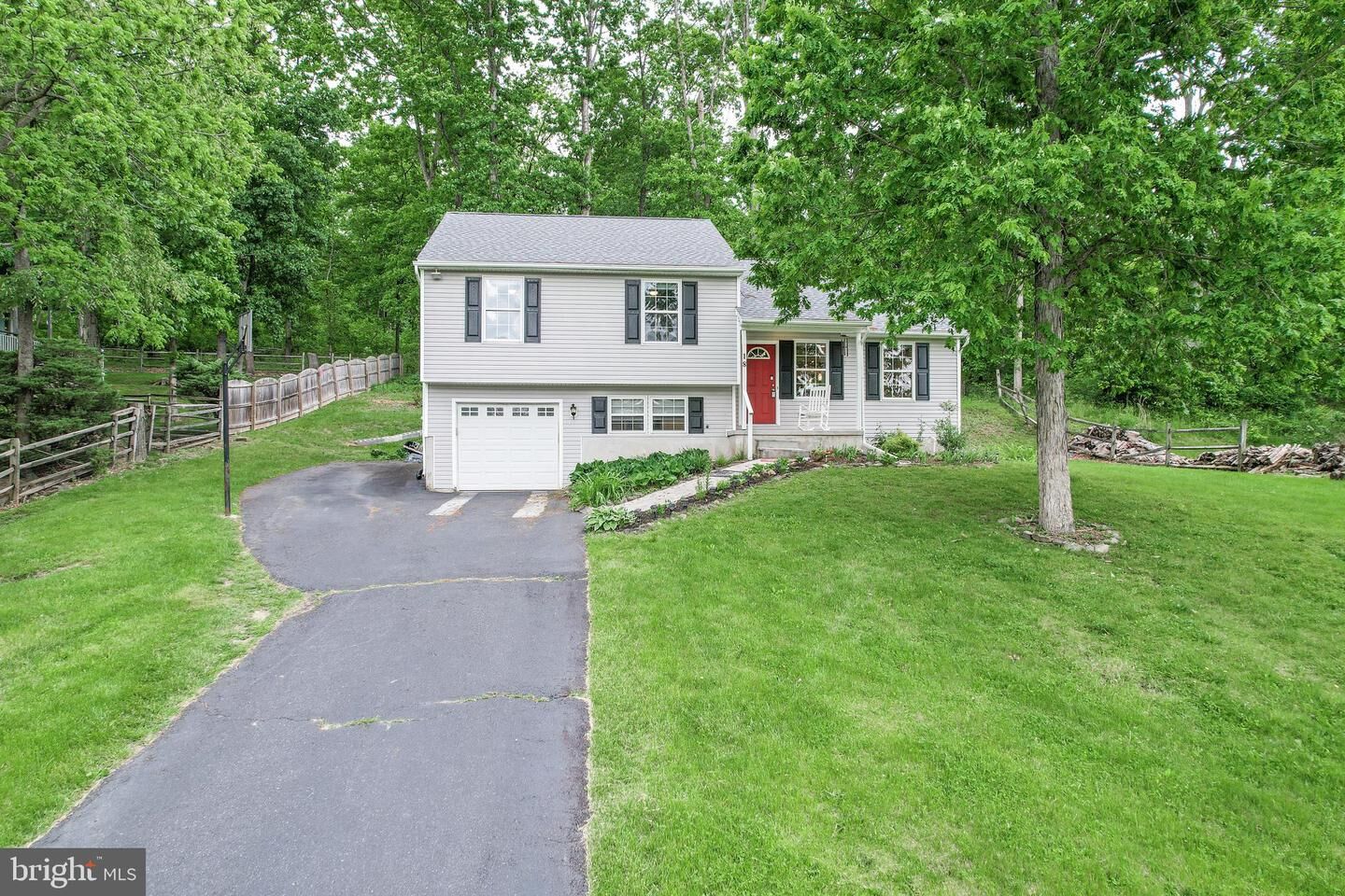 Property Photo:  18 Deep Powder Trail  PA 17320 