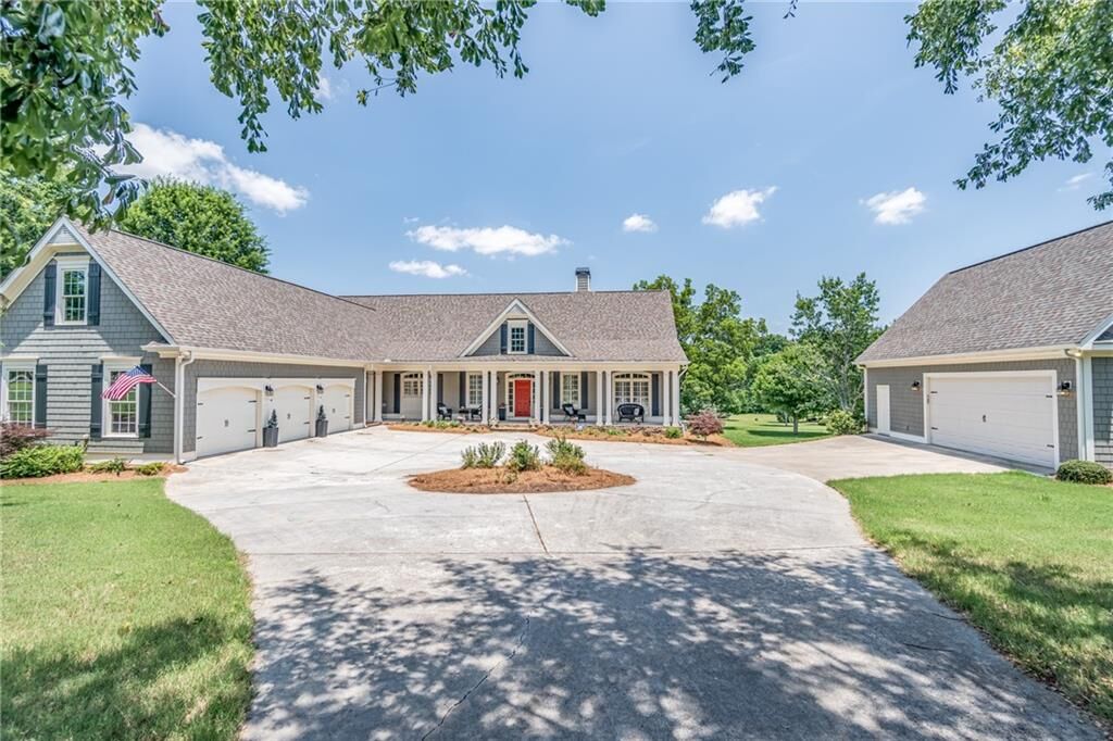 Property Photo:  75 Meadow Trail  GA 30025 