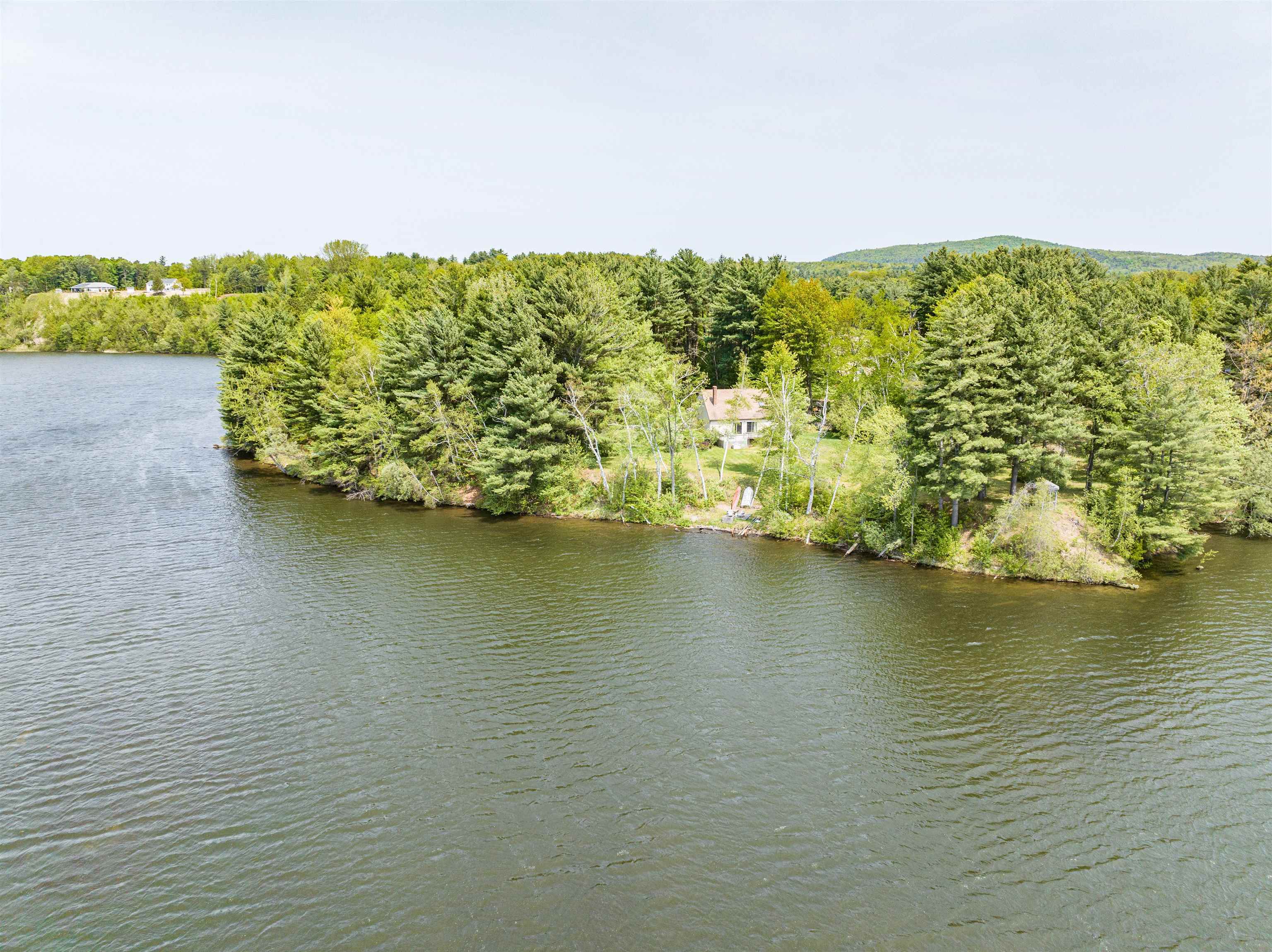Property Photo:  142 Bayview Road  VT 05454 