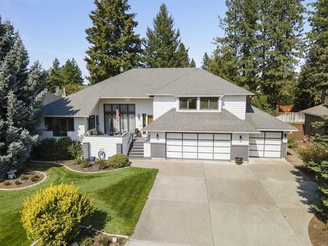 Property Photo: 326 W Center St WA 99208-7207