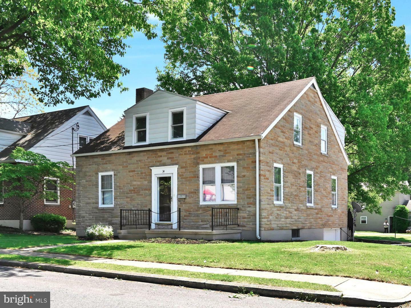 Property Photo: 34 W High Street PA 17003