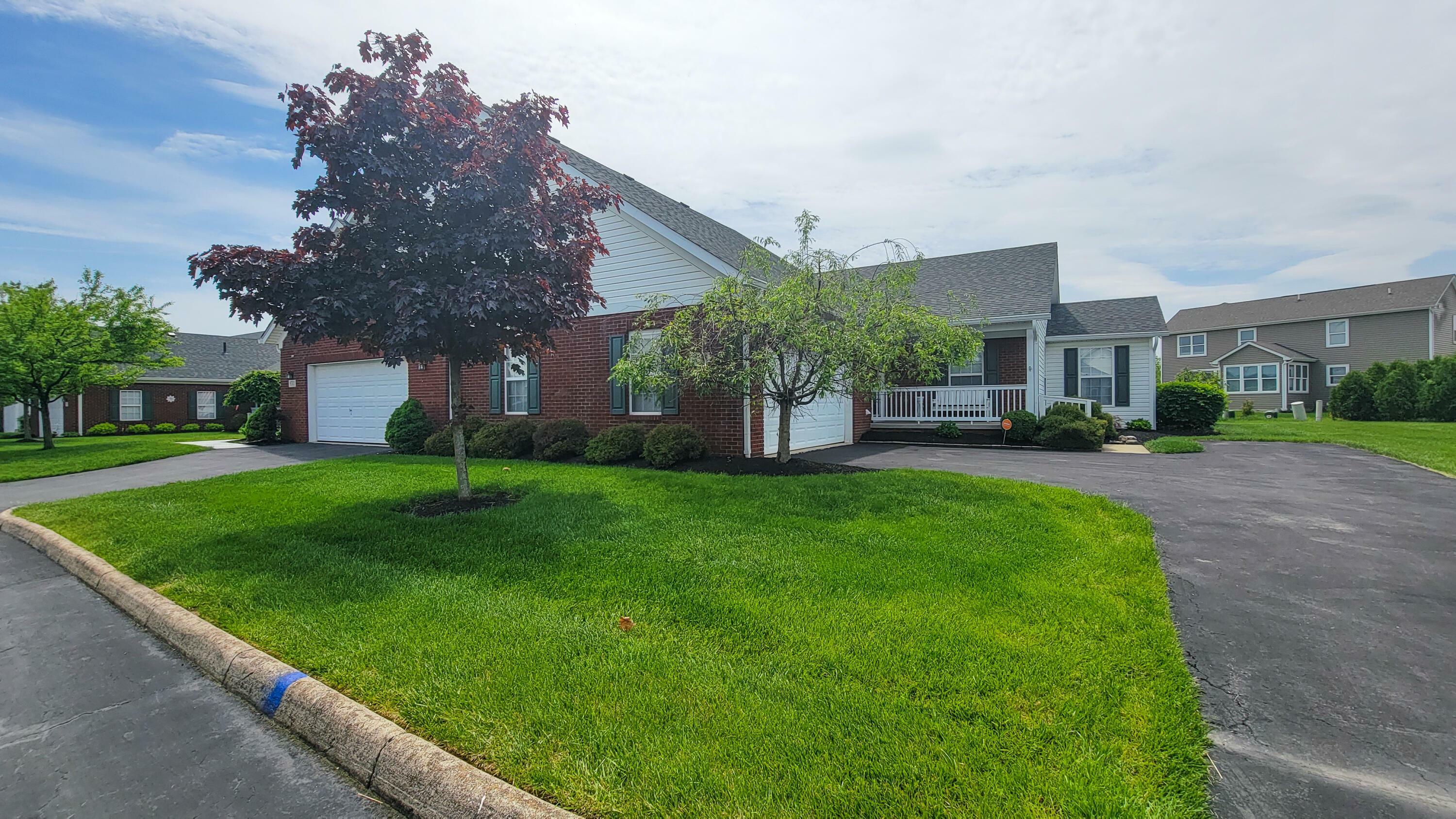 Property Photo: 8315 Kingfisher Lane OH 43147