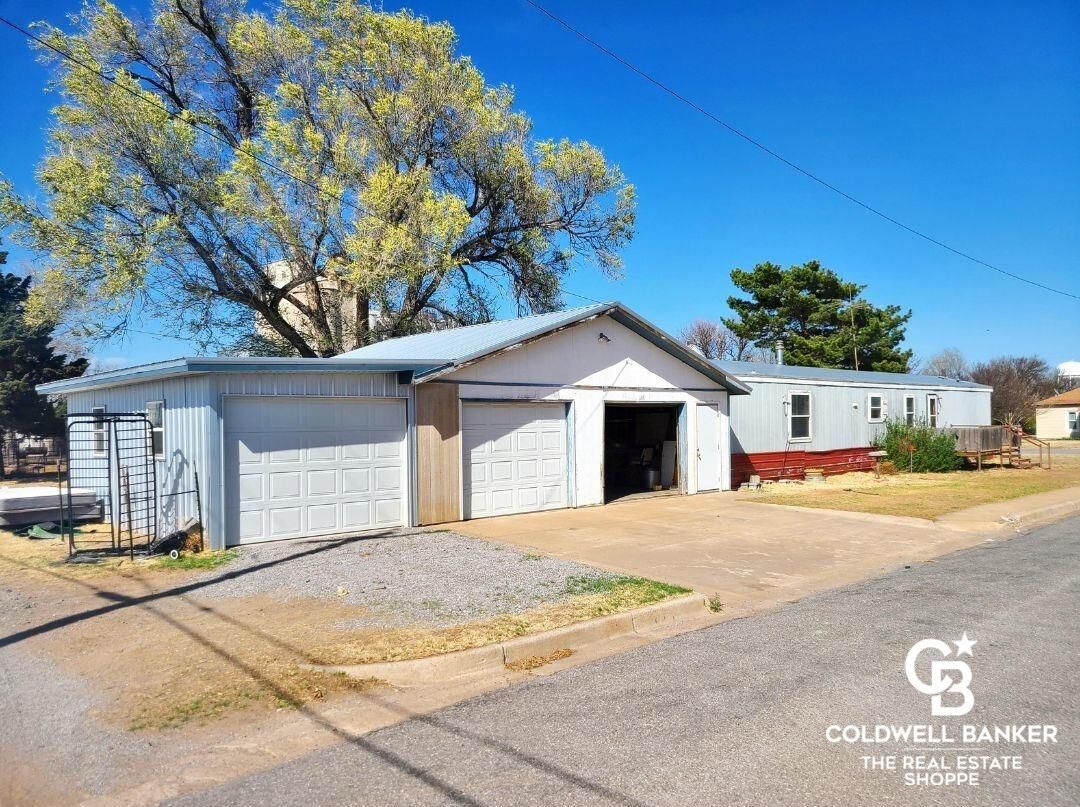 Property Photo: 300 W Adams Street KS 67864
