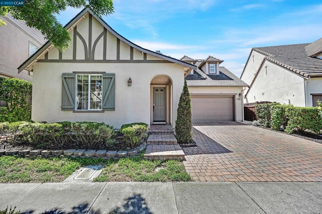 Property Photo:  4104 Summer Gate Ave  CA 94591 