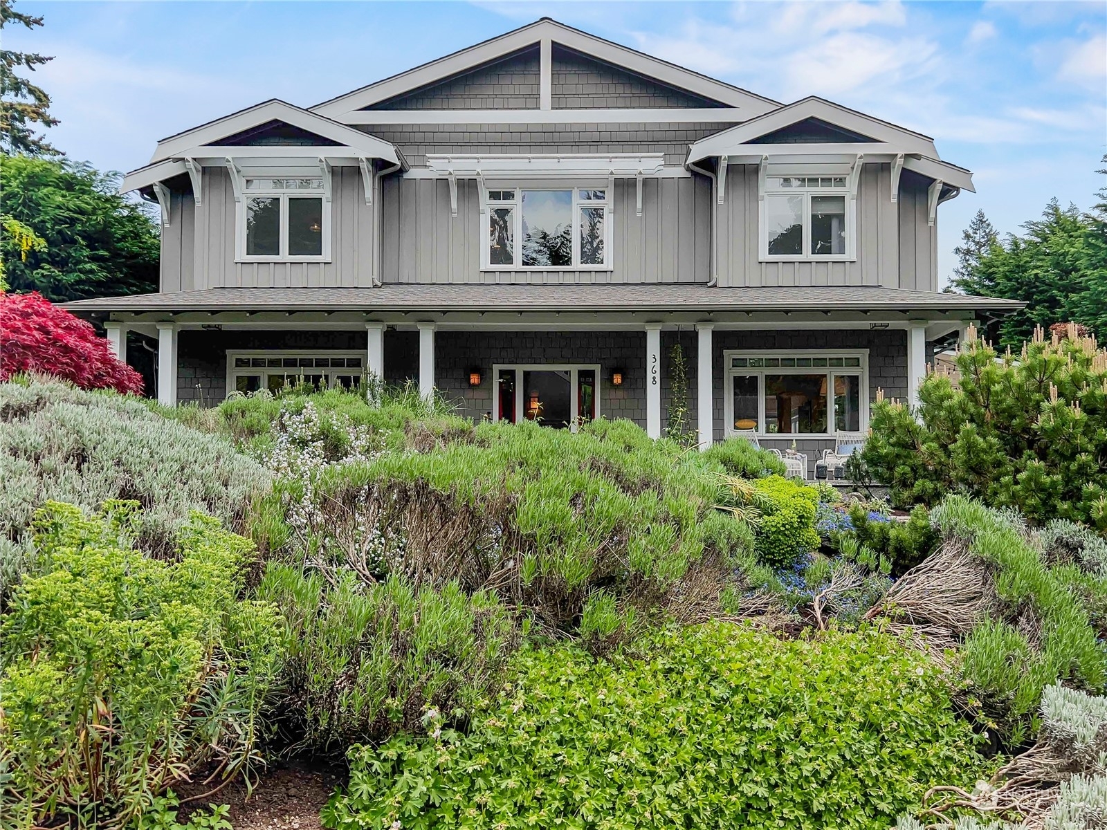 Property Photo: 368 Eakin Drive NE WA 98110