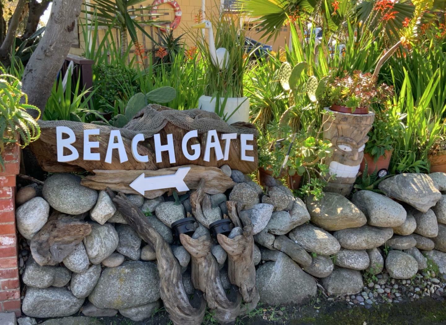 Property Photo: 107 Beachgate Way CA 95003