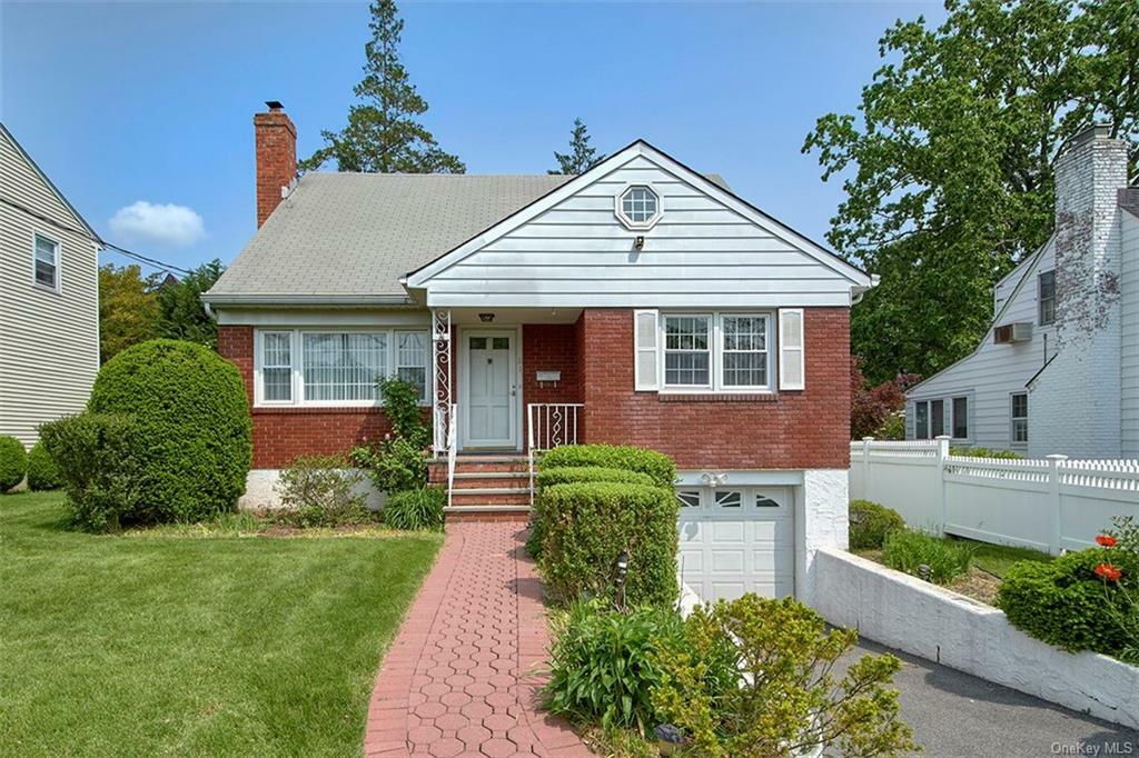 Property Photo: 81 Waverly Avenue NY 10709