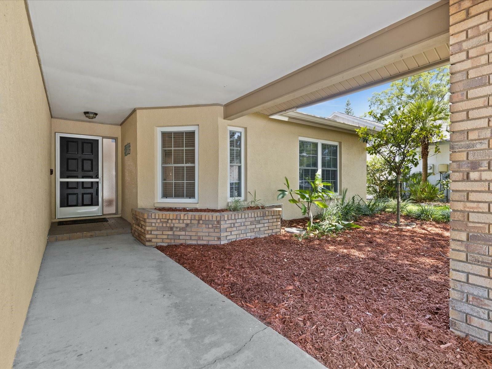 Property Photo:  1570 Club Drive  FL 34689 