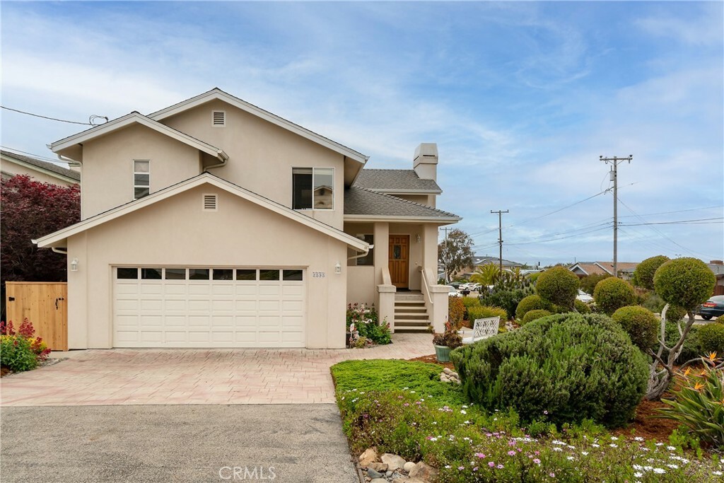 Property Photo: 2595 Elm Avenue CA 93442