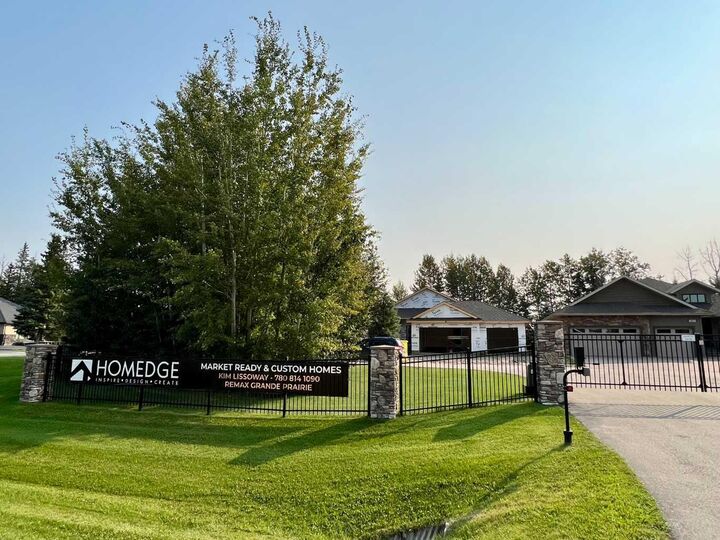 Property Photo: 5801 Taylor Way AB T8W 0H3