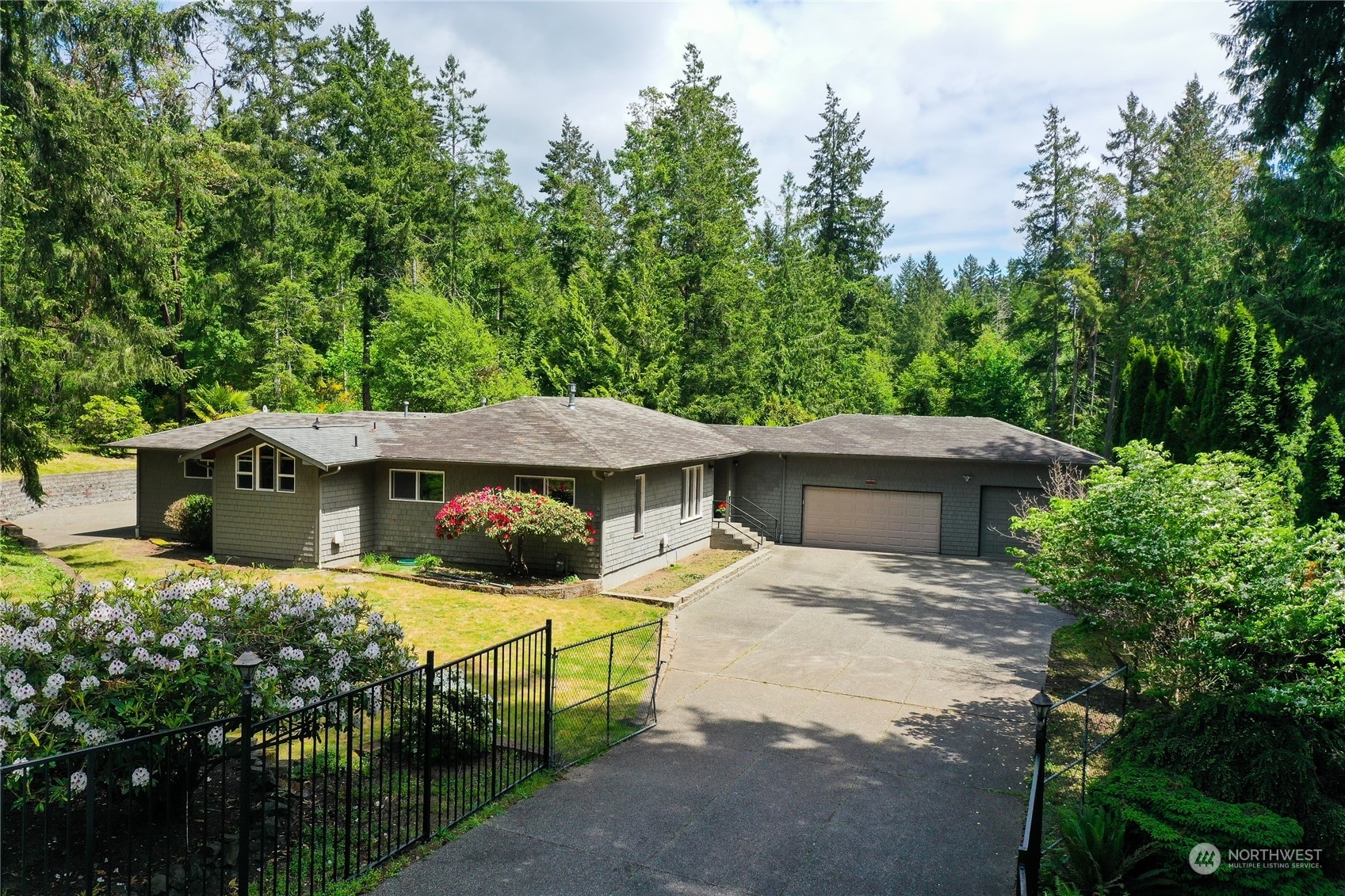 Property Photo:  6401  Hunt Street NW  WA 98335 