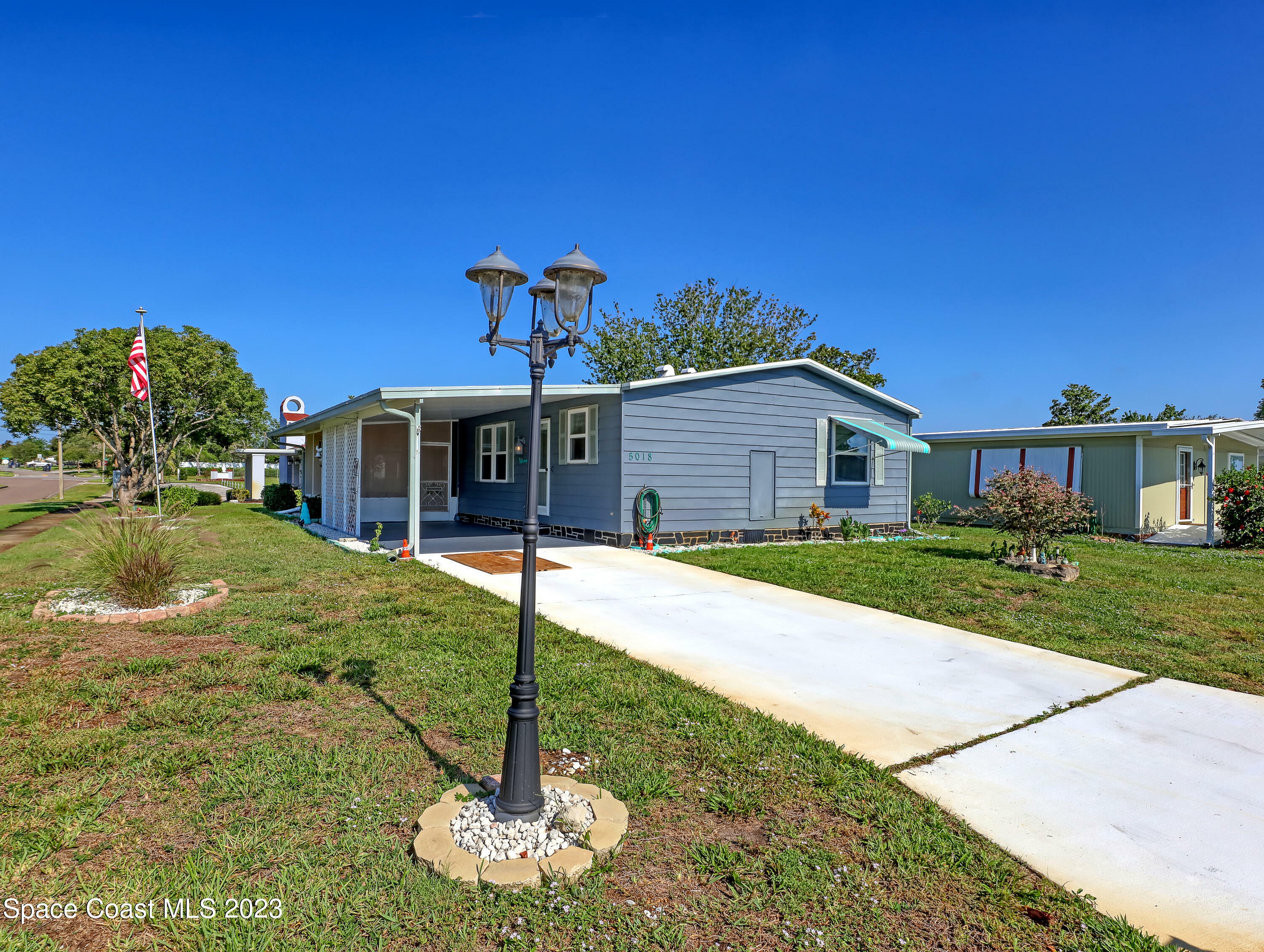 5018 Santa Anna Avenue  Titusville FL 32780 photo