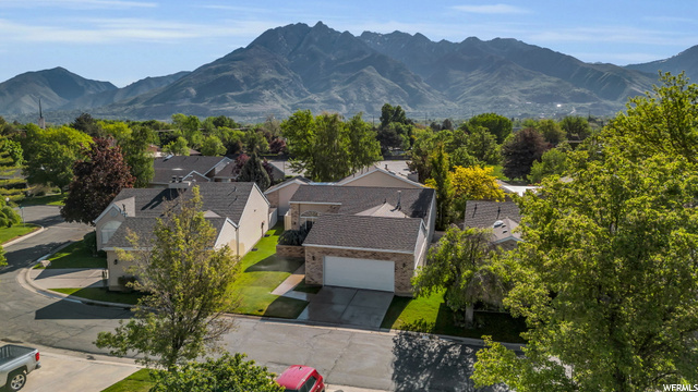 Property Photo: 6495 S Tanner Way E UT 84121