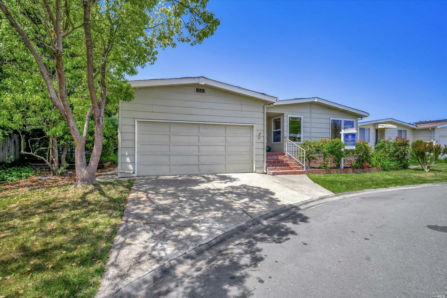 Property Photo:  1945 Piner Road 35  CA 95403 