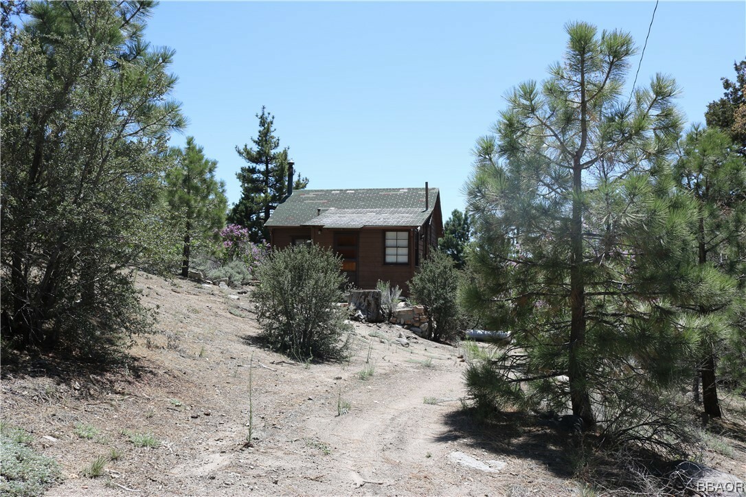 Property Photo:  37 Lakeview Tract  CA 92333 