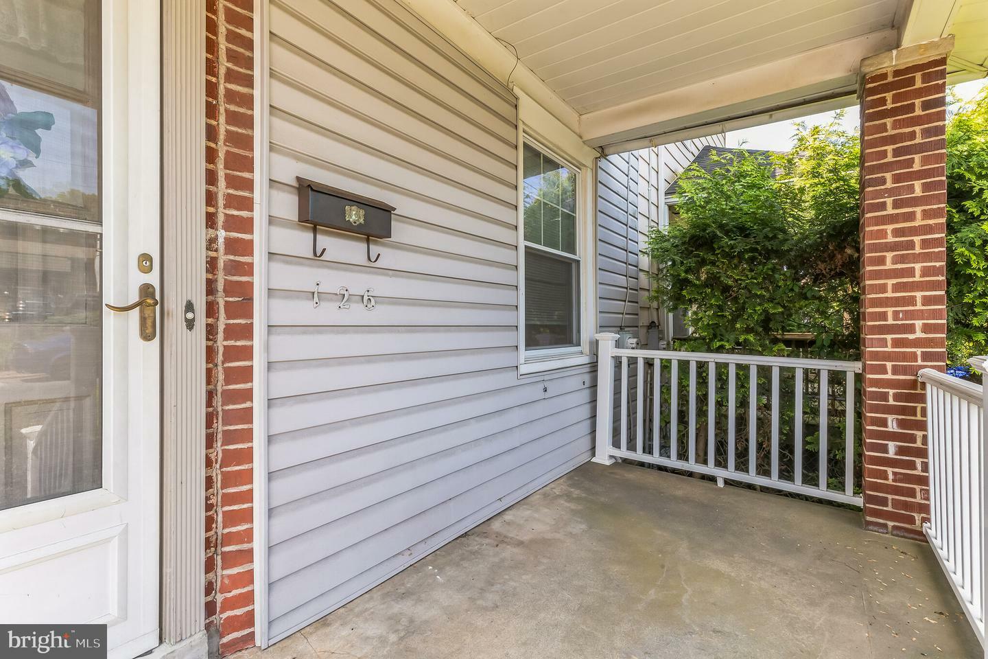Property Photo: 126 E Glenside Avenue PA 19038
