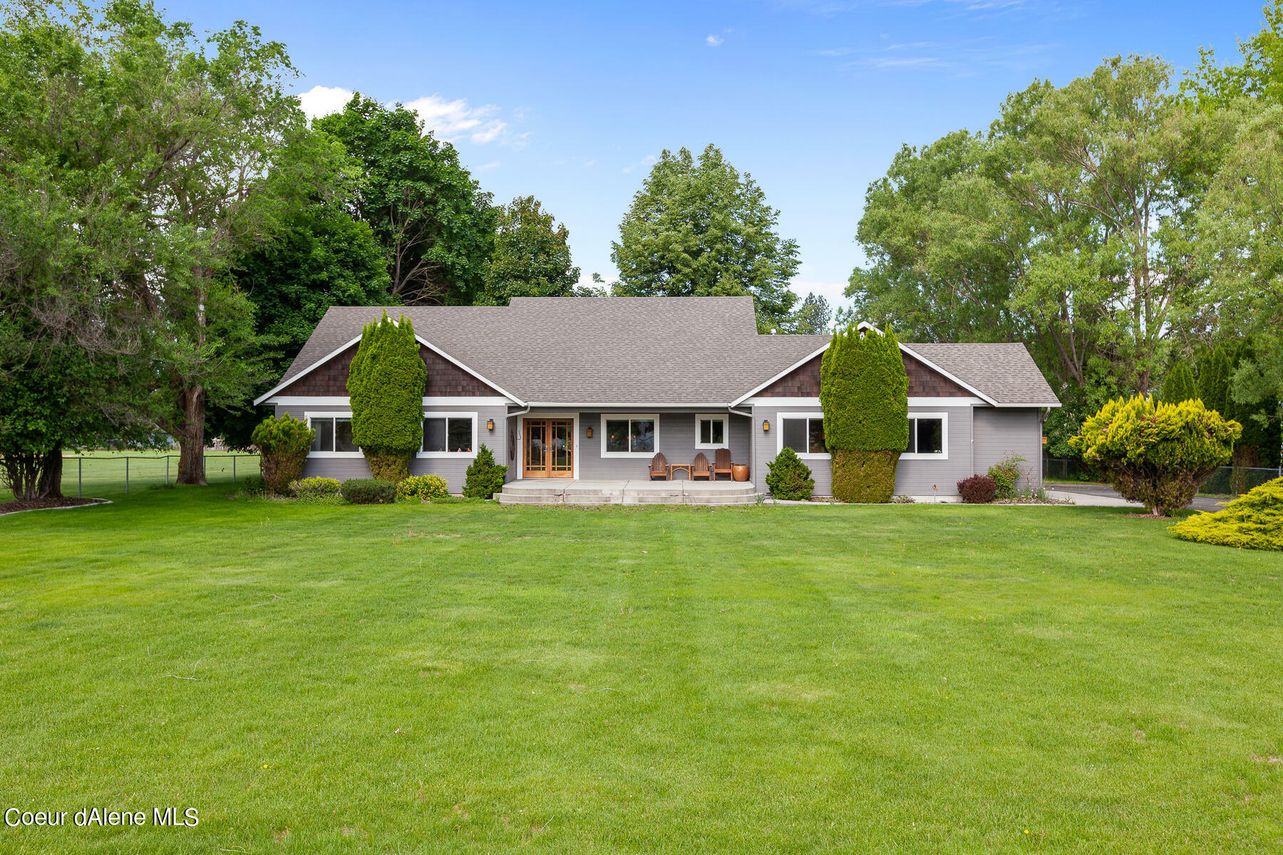 Property Photo: 9027 N Maple St ID 83835