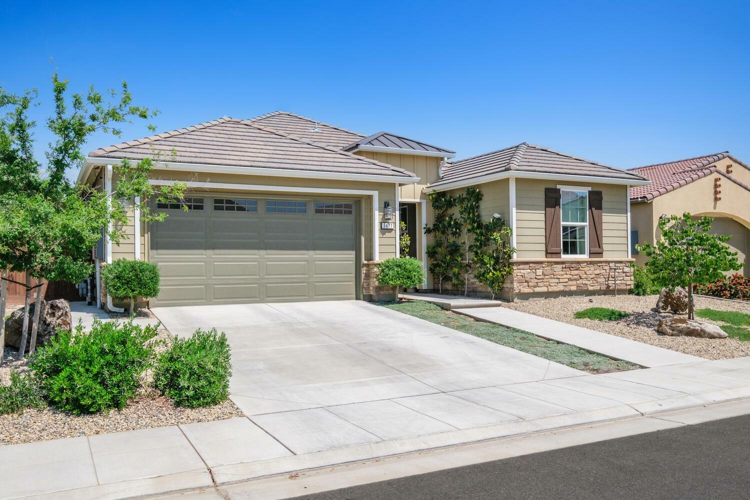 Property Photo: 3477 Junipero Avenue CA 93619