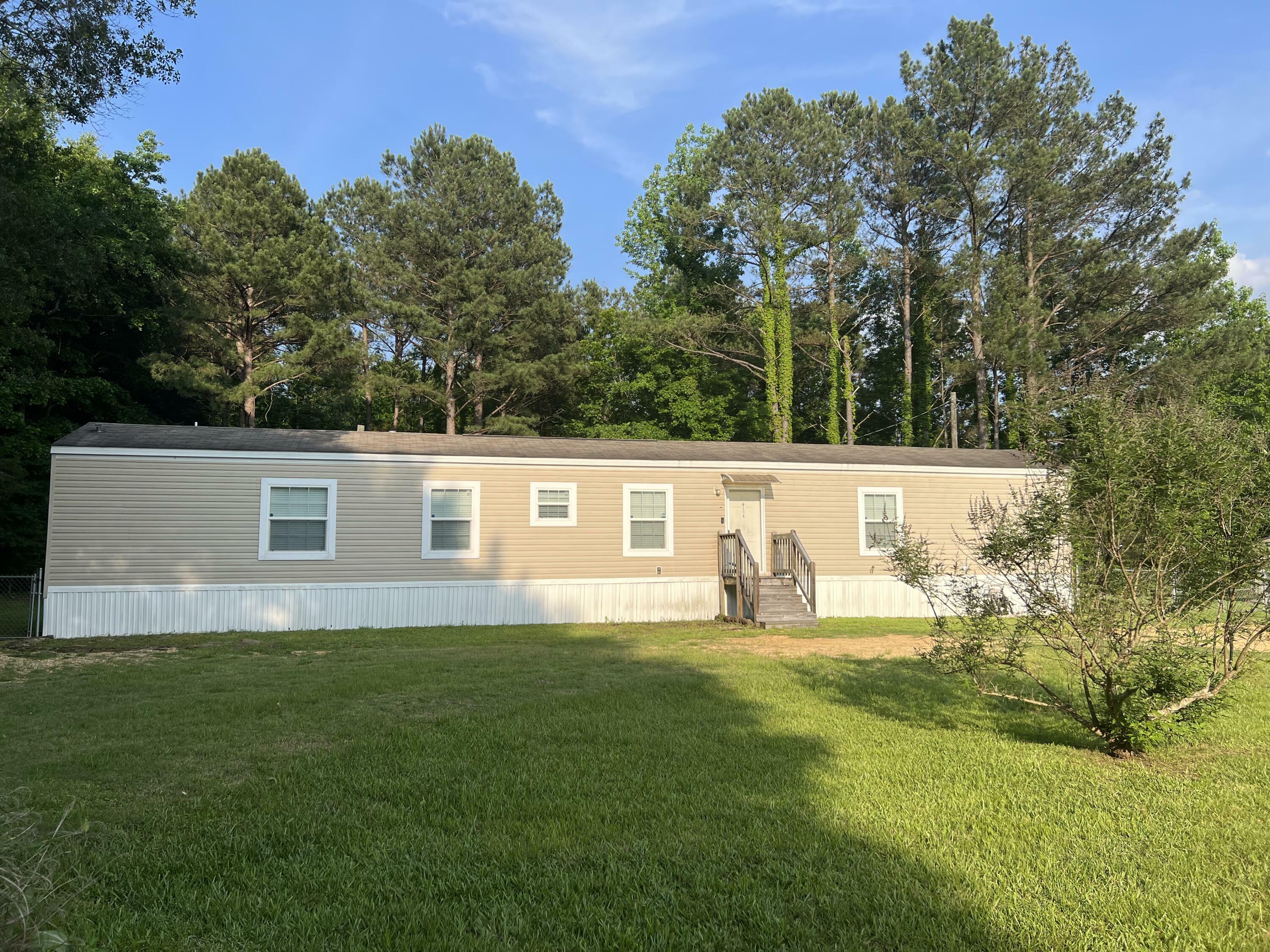 Property Photo:  116 Suggs Rd  MS 39702 