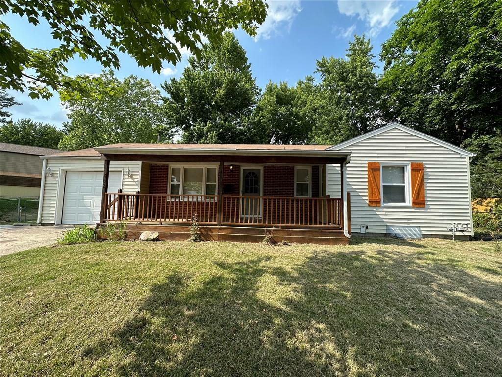 Property Photo:  402 W 28th St N Street  MO 64050 