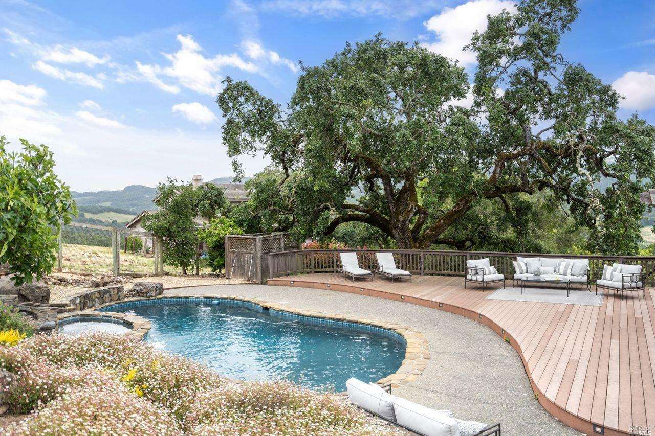 Property Photo:  4754 Woodview Drive  CA 95405 