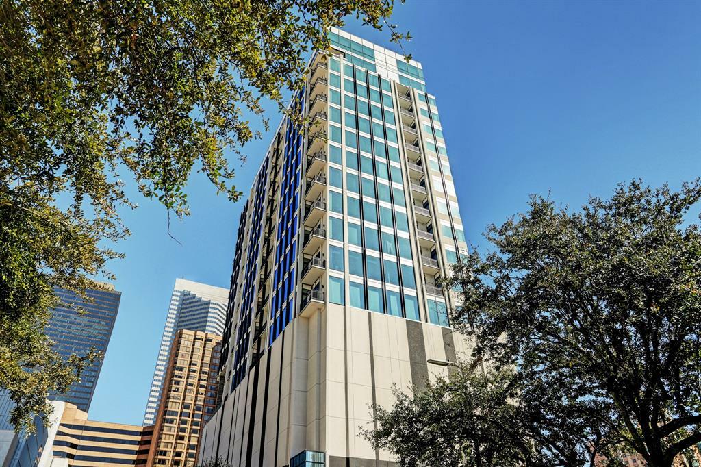 Property Photo:  1211 Caroline Street 1607  TX 77002 