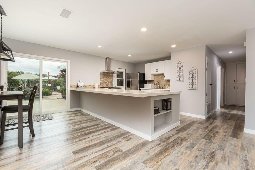 Property Photo: 1631 Rush Ave CA 92084