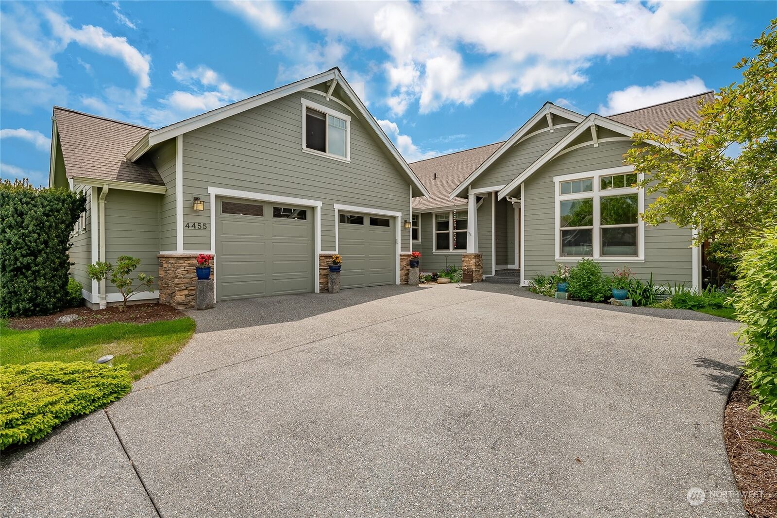 Property Photo: 4455 Castlerock Drive WA 98230