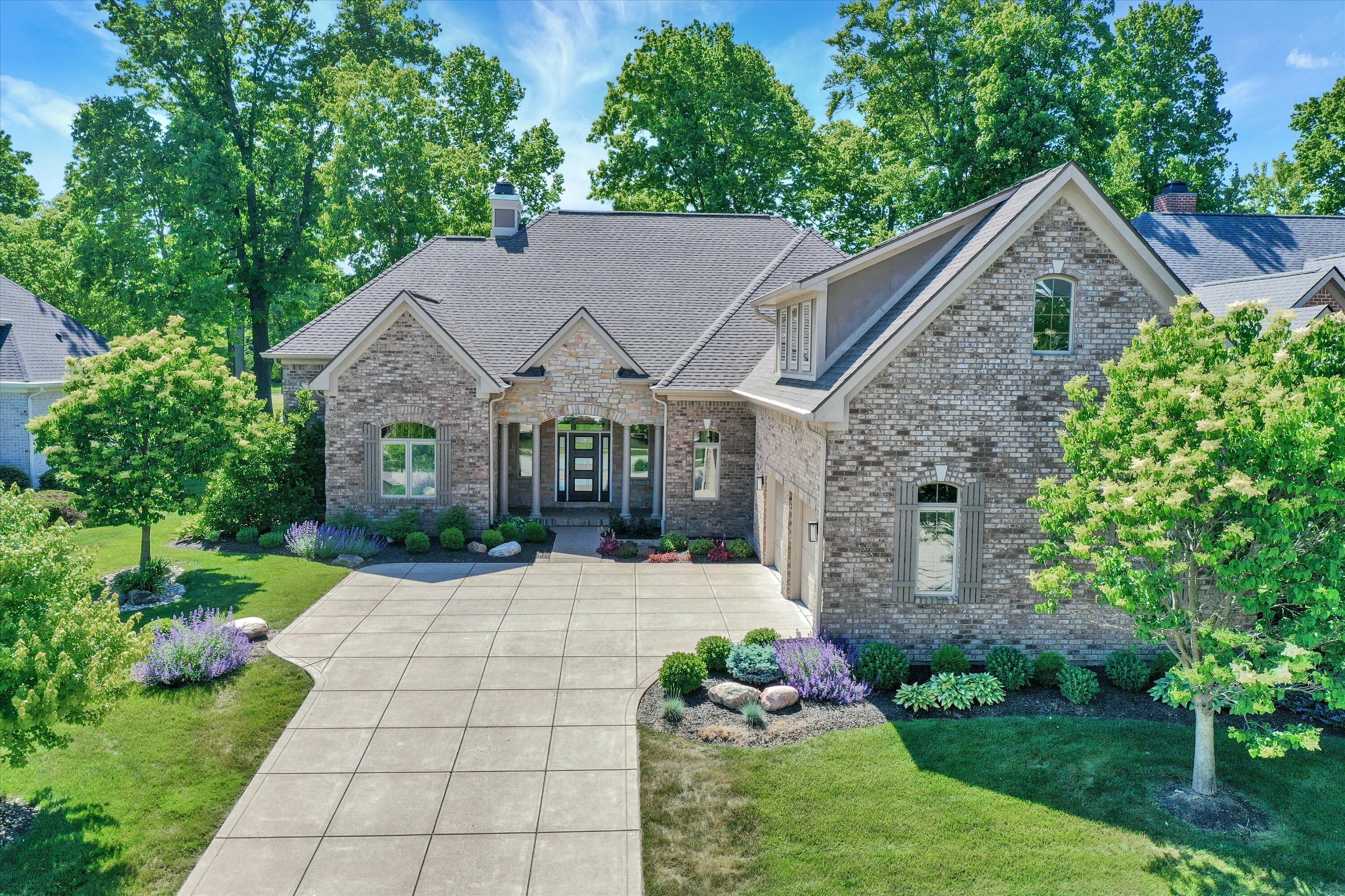 15636 Hawks Way  Carmel IN 46033 photo