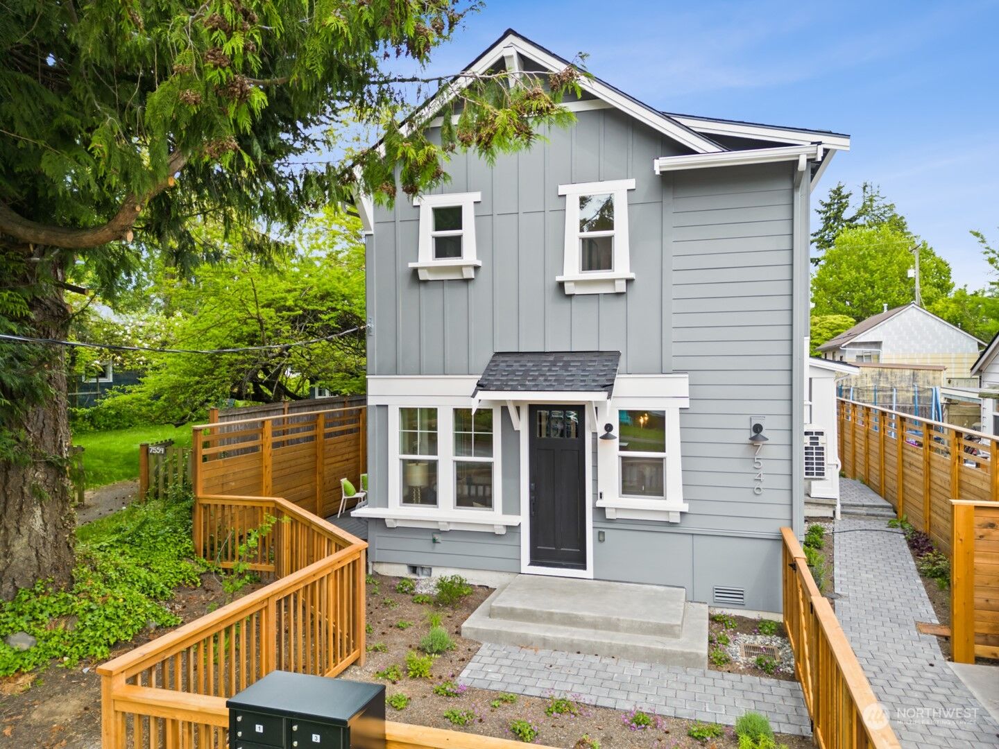 Property Photo: 7546 26th Avenue NW WA 98117