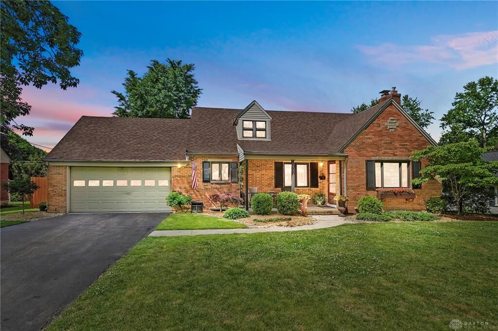 Property Photo:  111 Castle Drive  OH 45429 