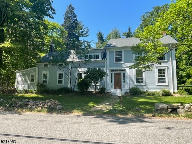 Property Photo:  241 Mountainside Rd  NJ 07945 