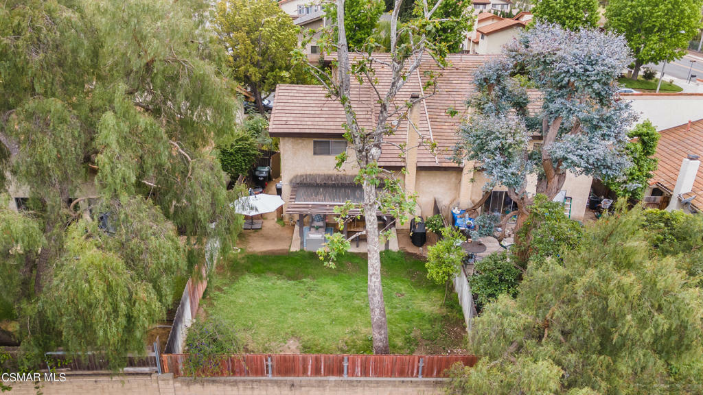 Property Photo:  1905 Galway Lane  CA 91320 