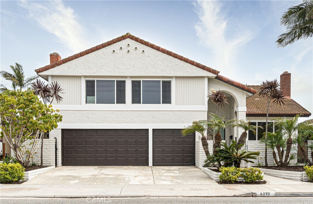 Property Photo:  9892 Hot Springs Drive  CA 92646 