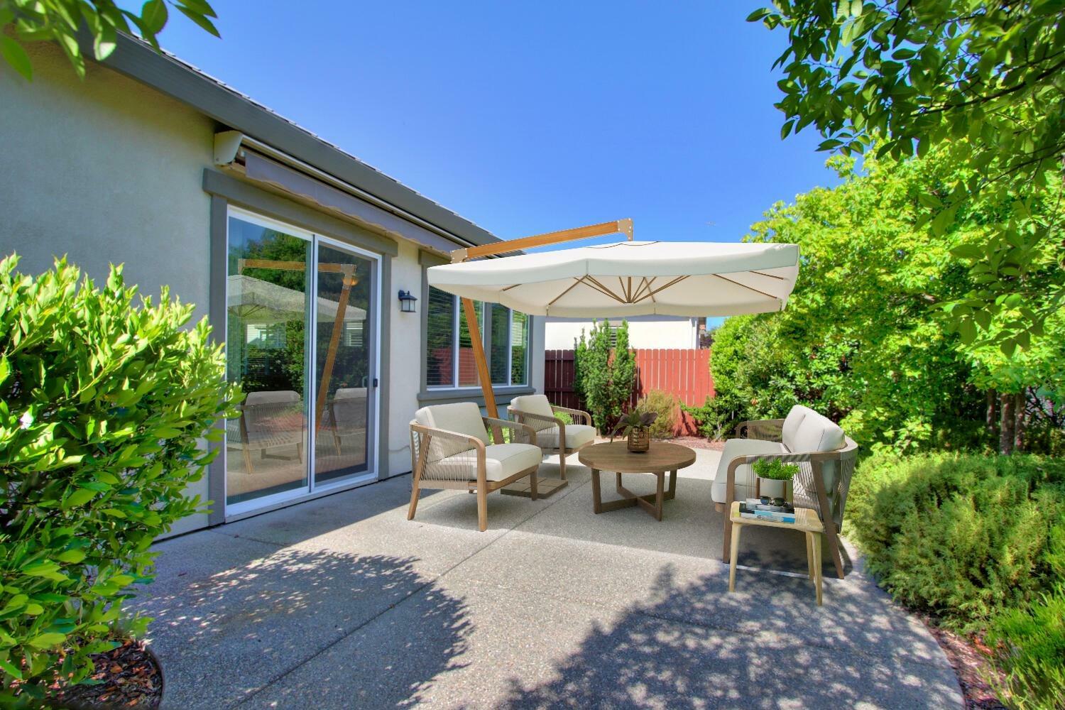 Property Photo:  2072 Arlington Drive  CA 95747 