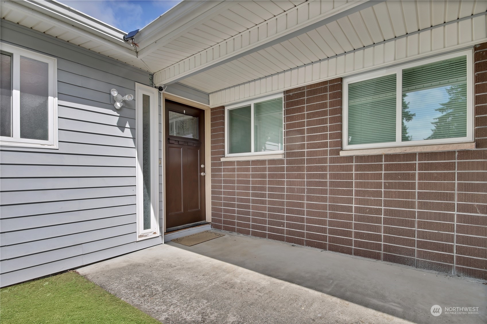 Property Photo: 1901 E 63rd Street WA 98404